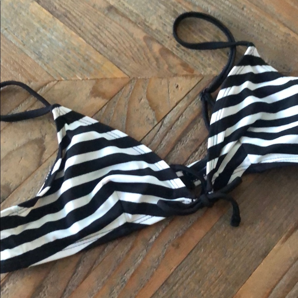 jcrew. black+white stripe bikini top.